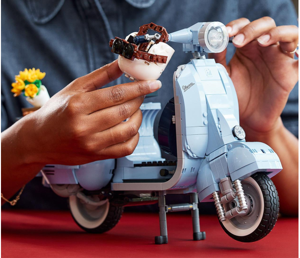LEGO Icons 10298 Vespa 125 - 1035715 - zdjęcie 3